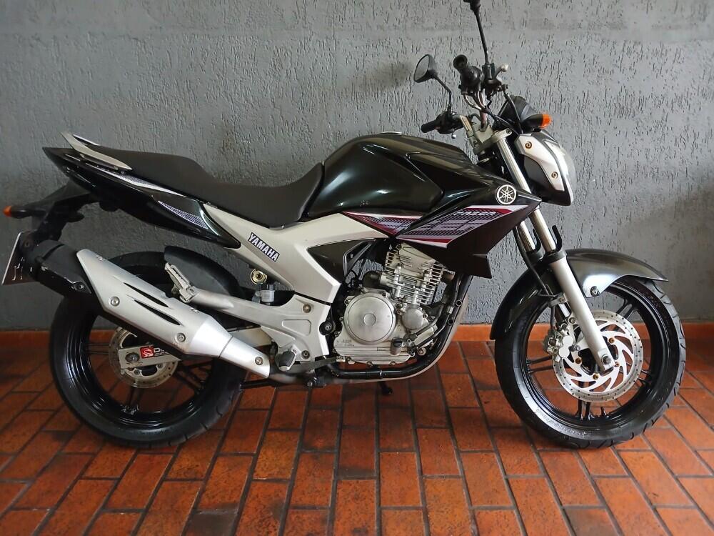 Yamaha FAZER 250