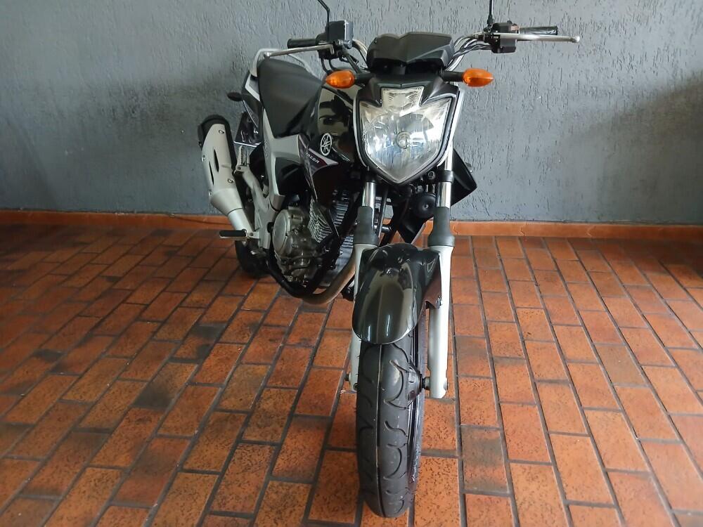 Yamaha FAZER 250