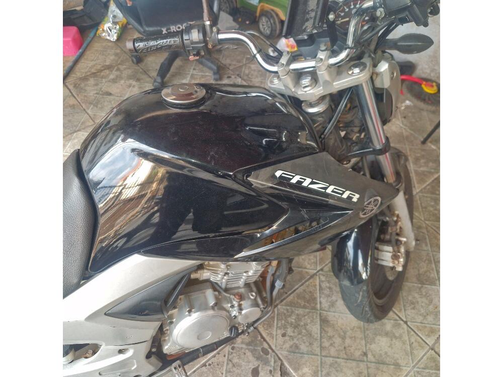 Yamaha FAZER 250