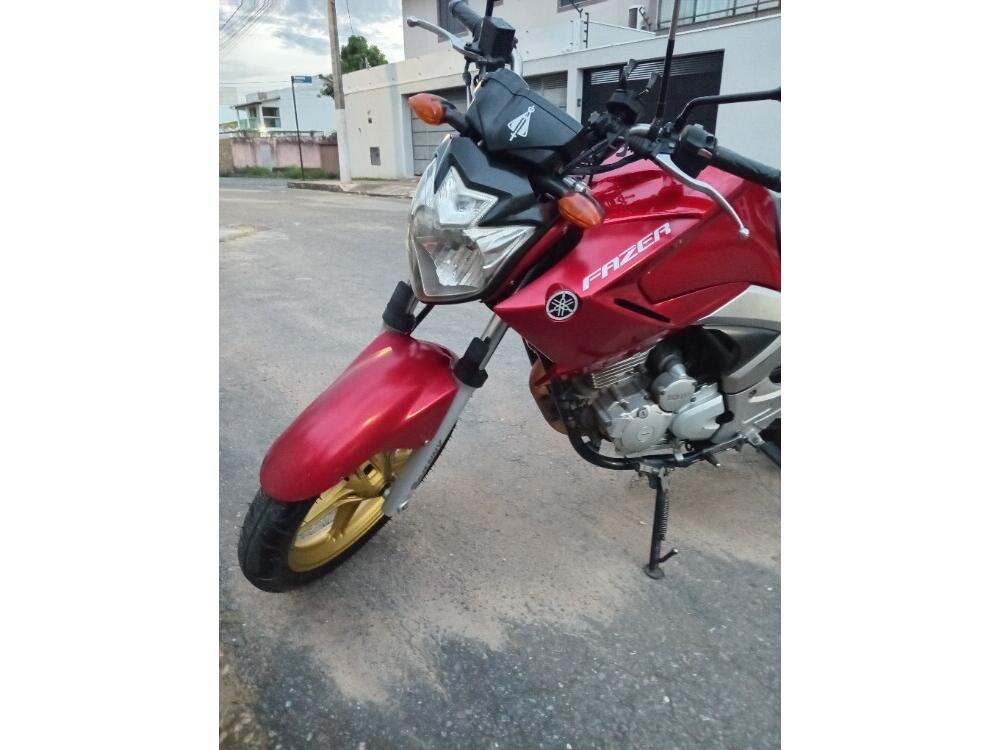 Yamaha FAZER 250