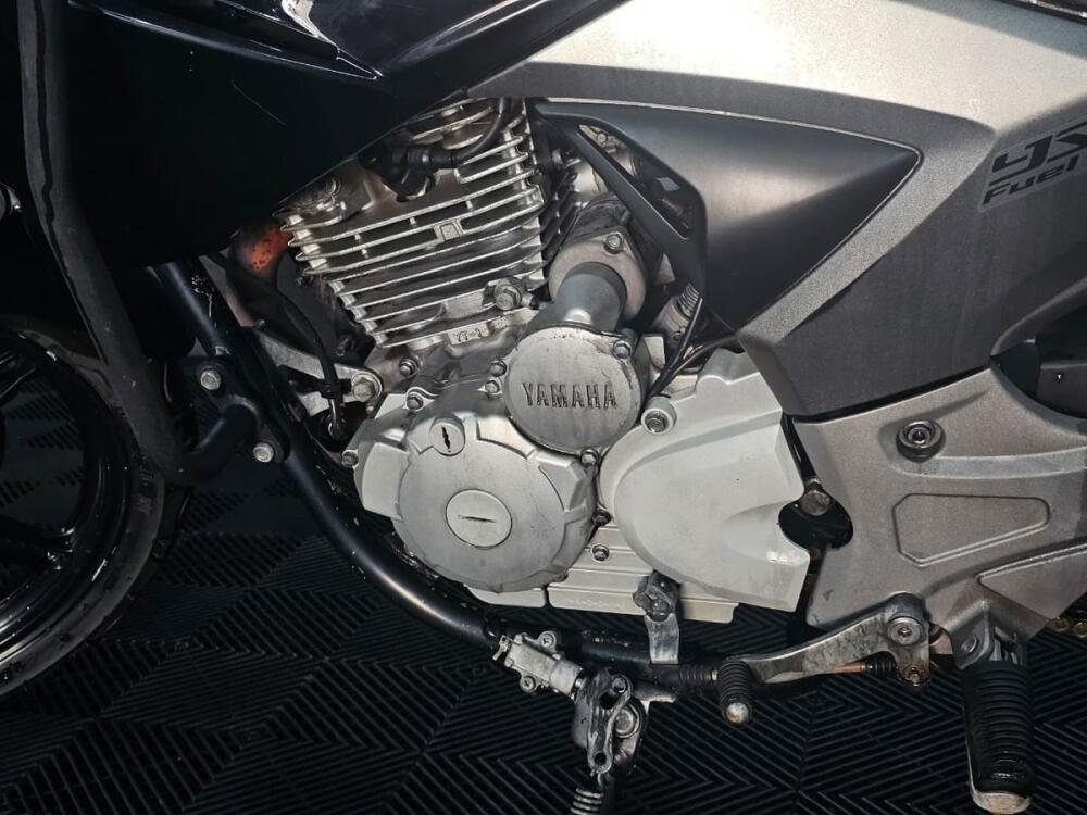 Yamaha FAZER 250