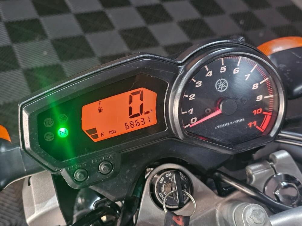 Yamaha FAZER 250