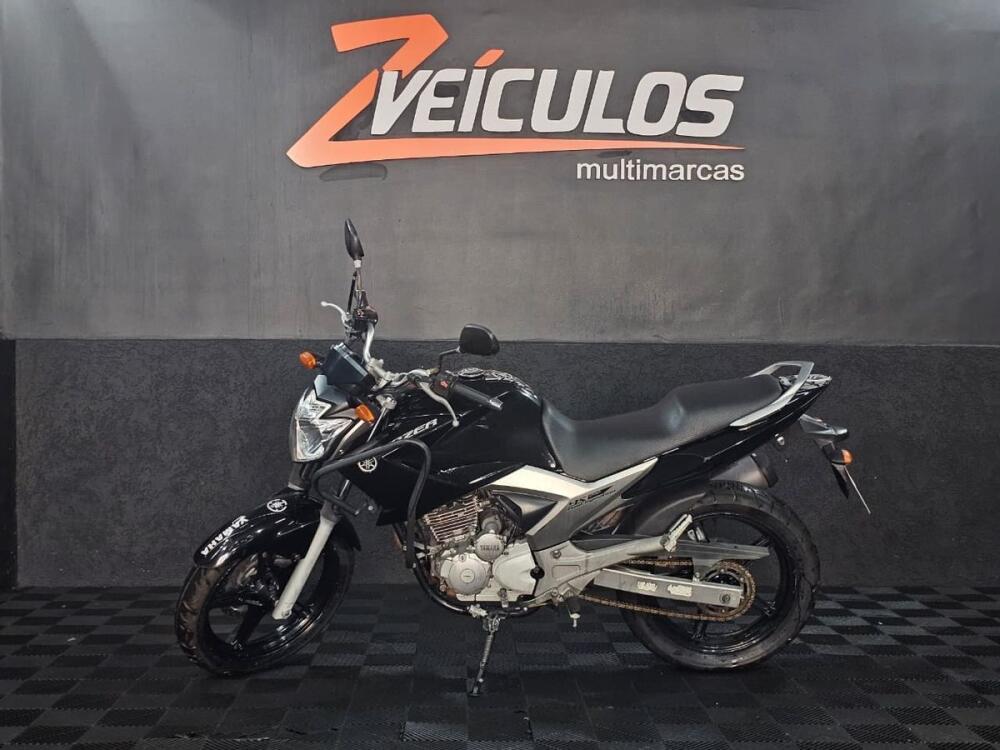 Yamaha FAZER 250