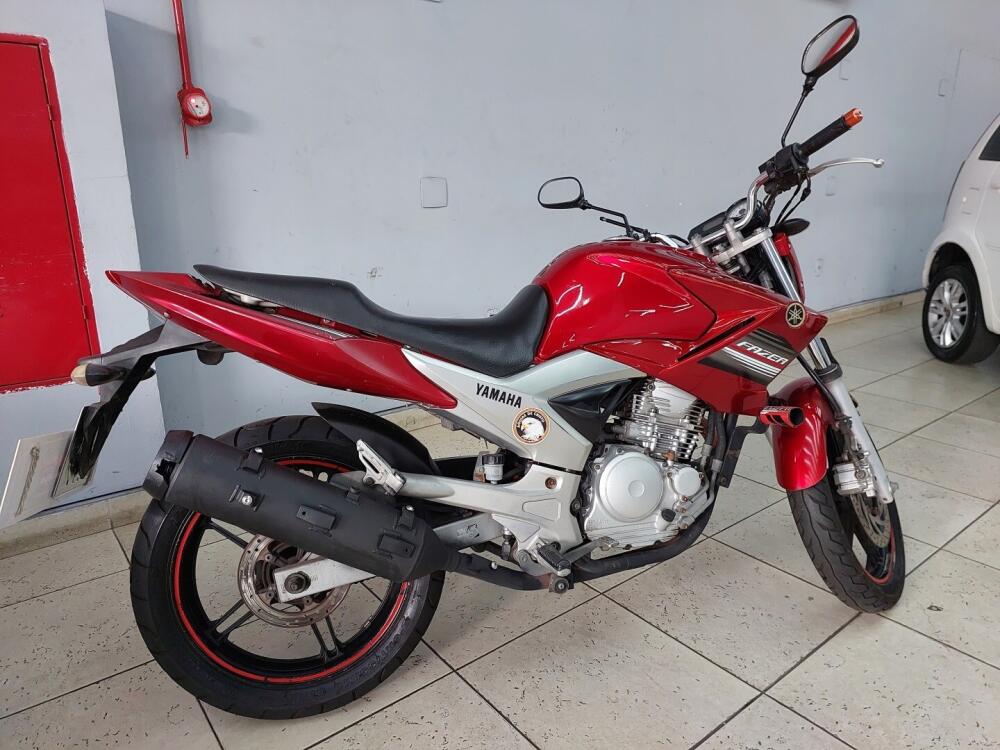 Yamaha FAZER 250
