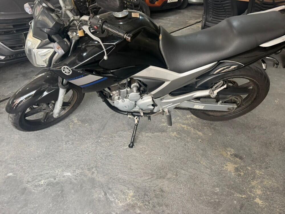 Yamaha FAZER 250