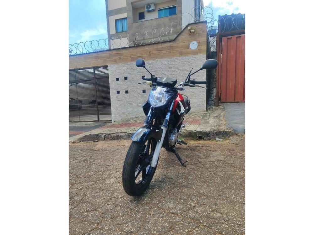 Yamaha FAZER 250
