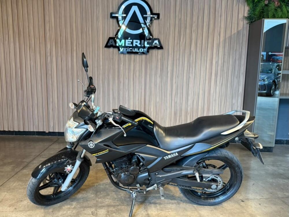 Yamaha FAZER 250