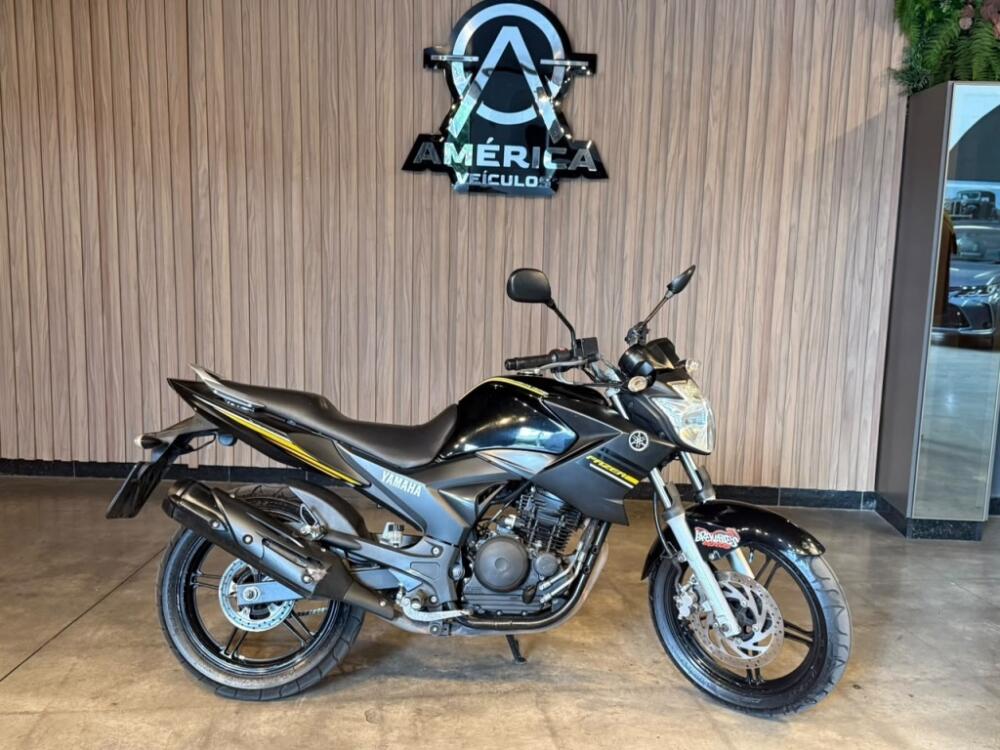 Yamaha FAZER 250