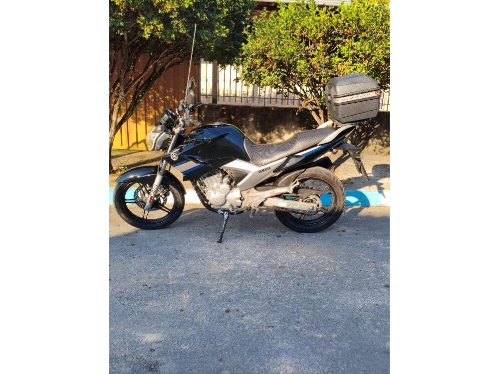 Yamaha FAZER 250