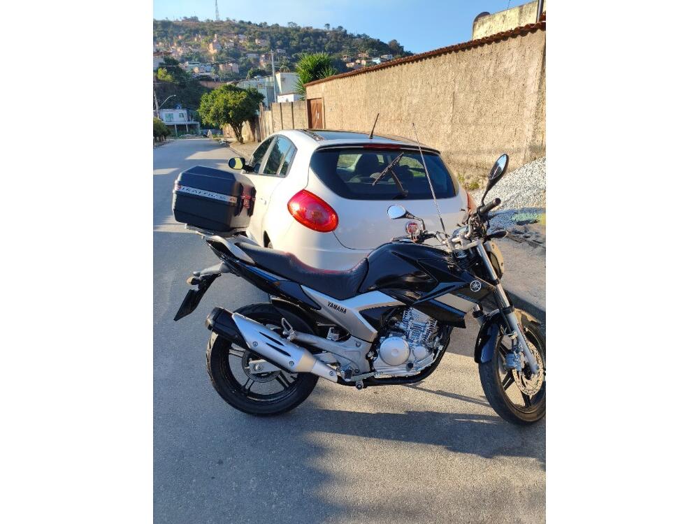 Yamaha FAZER 250