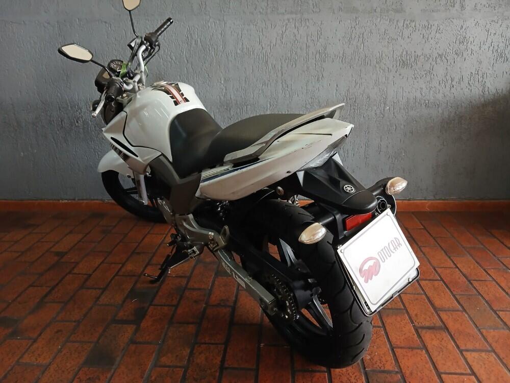 Yamaha FAZER 250