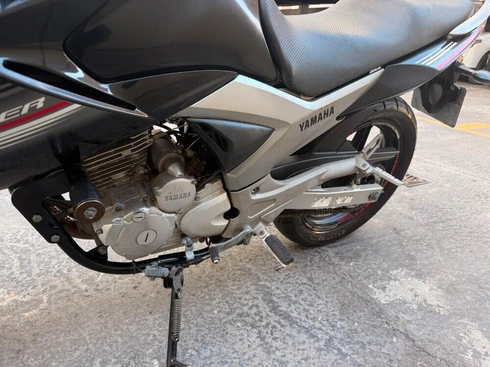 Yamaha FAZER 250