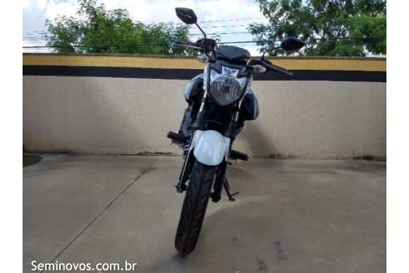 Yamaha FAZER 250