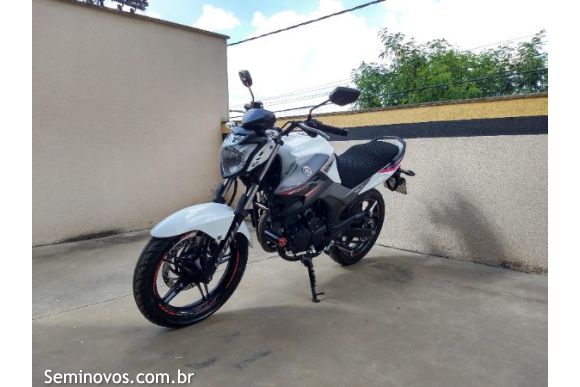 Yamaha FAZER 250
