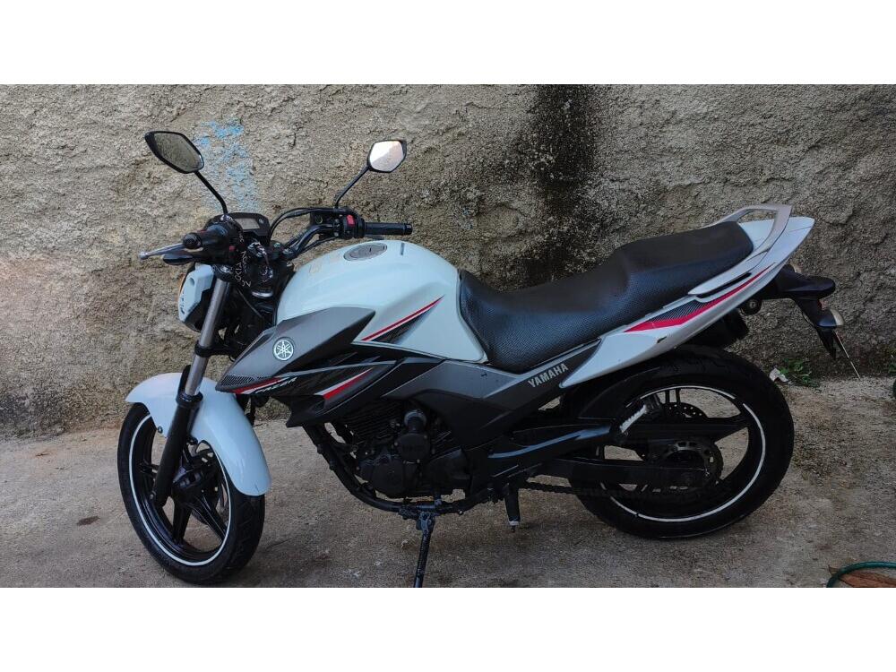 Yamaha FAZER 250