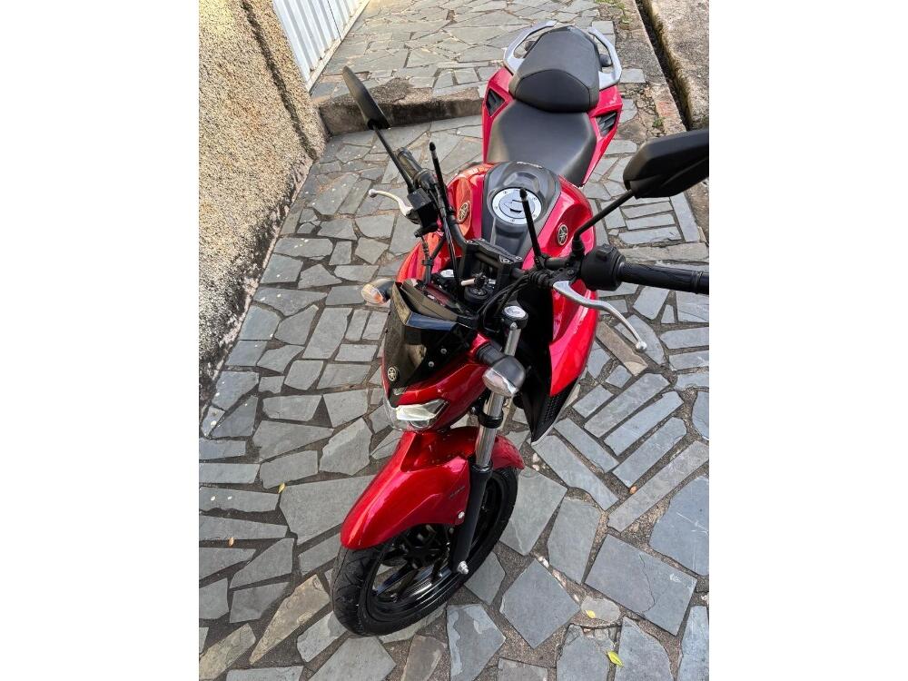 Yamaha FAZER 250
