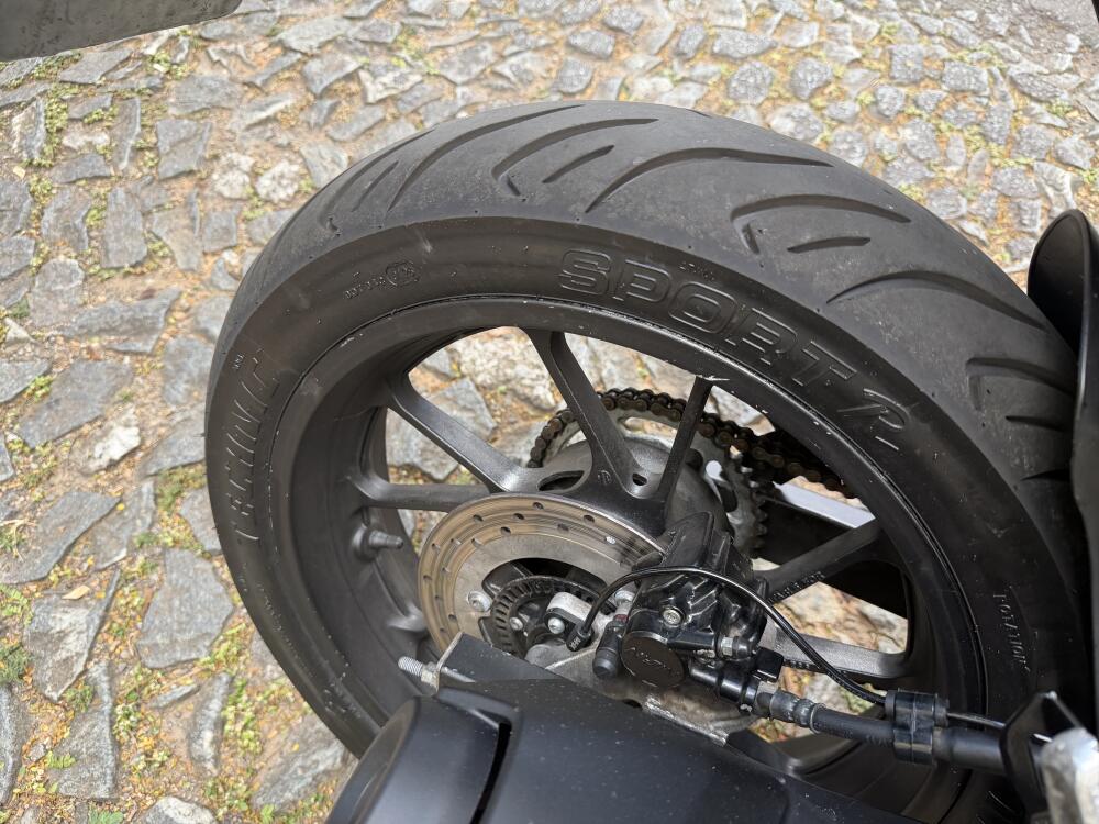 Yamaha FAZER 250