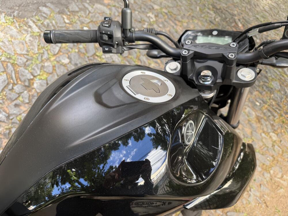 Yamaha FAZER 250
