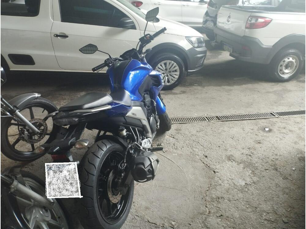 Yamaha FAZER 250