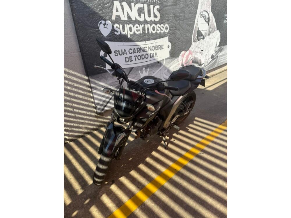 Yamaha FAZER 250