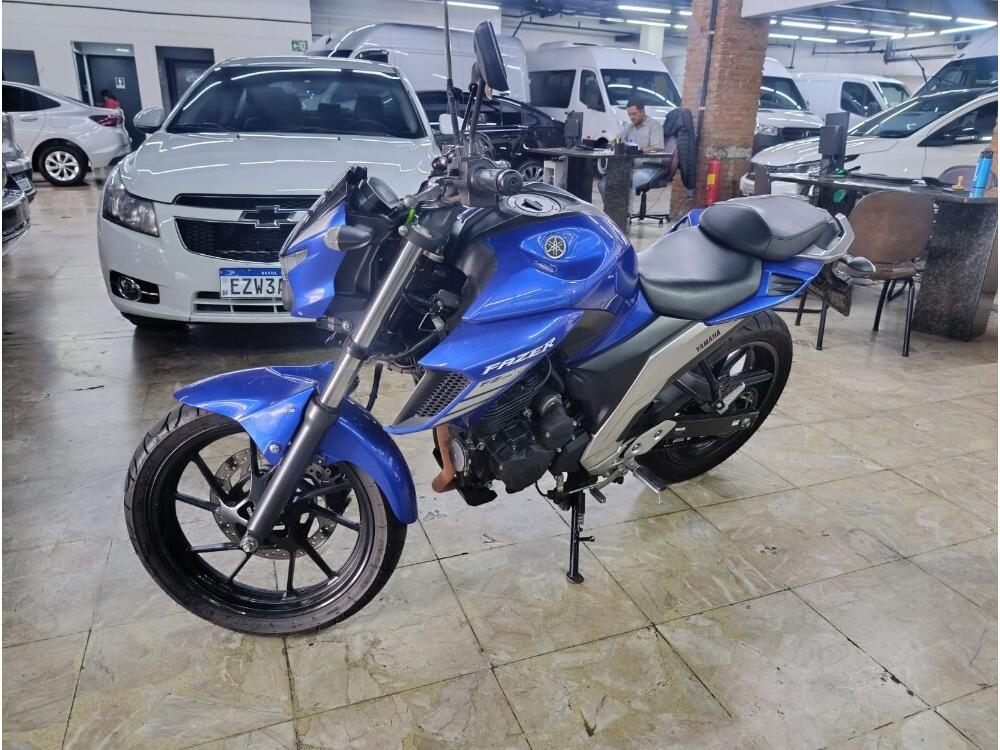 Yamaha FAZER 250
