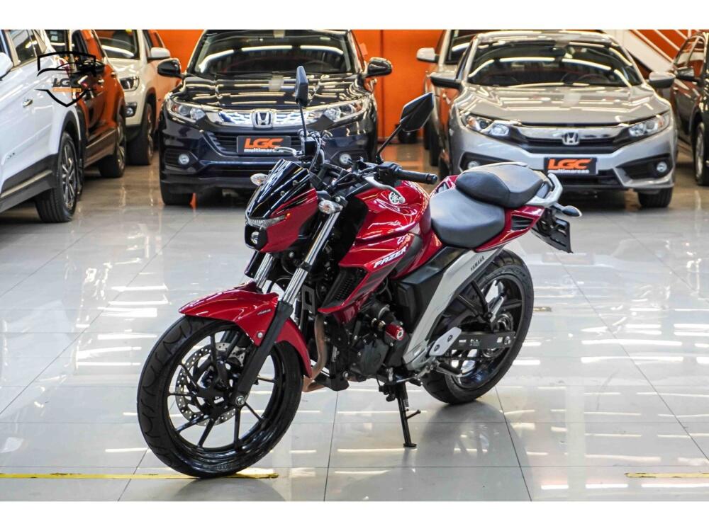Yamaha FAZER 250
