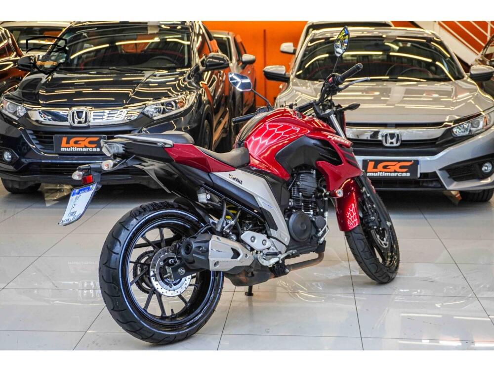Yamaha FAZER 250