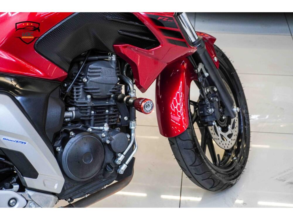 Yamaha FAZER 250