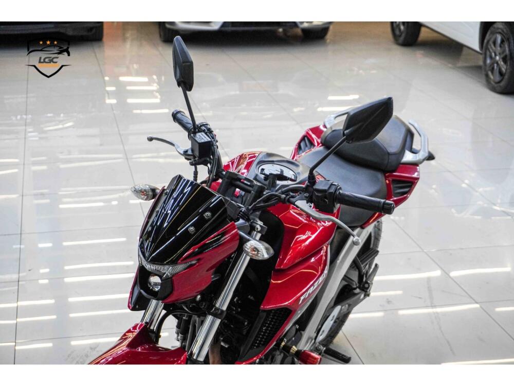Yamaha FAZER 250