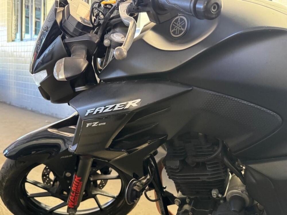 Yamaha FAZER 250