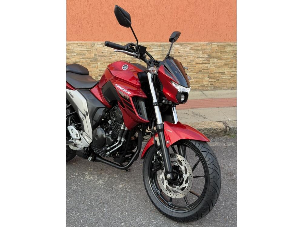 Yamaha FAZER 250