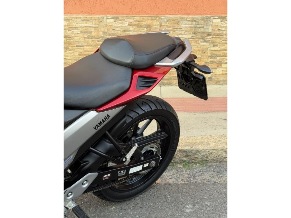 Yamaha FAZER 250