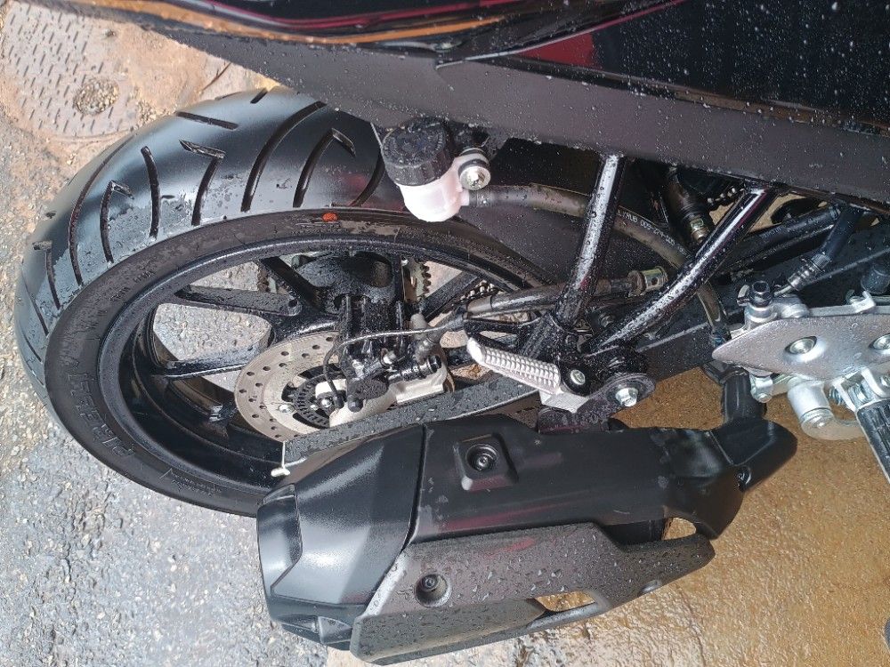 Yamaha FAZER 250
