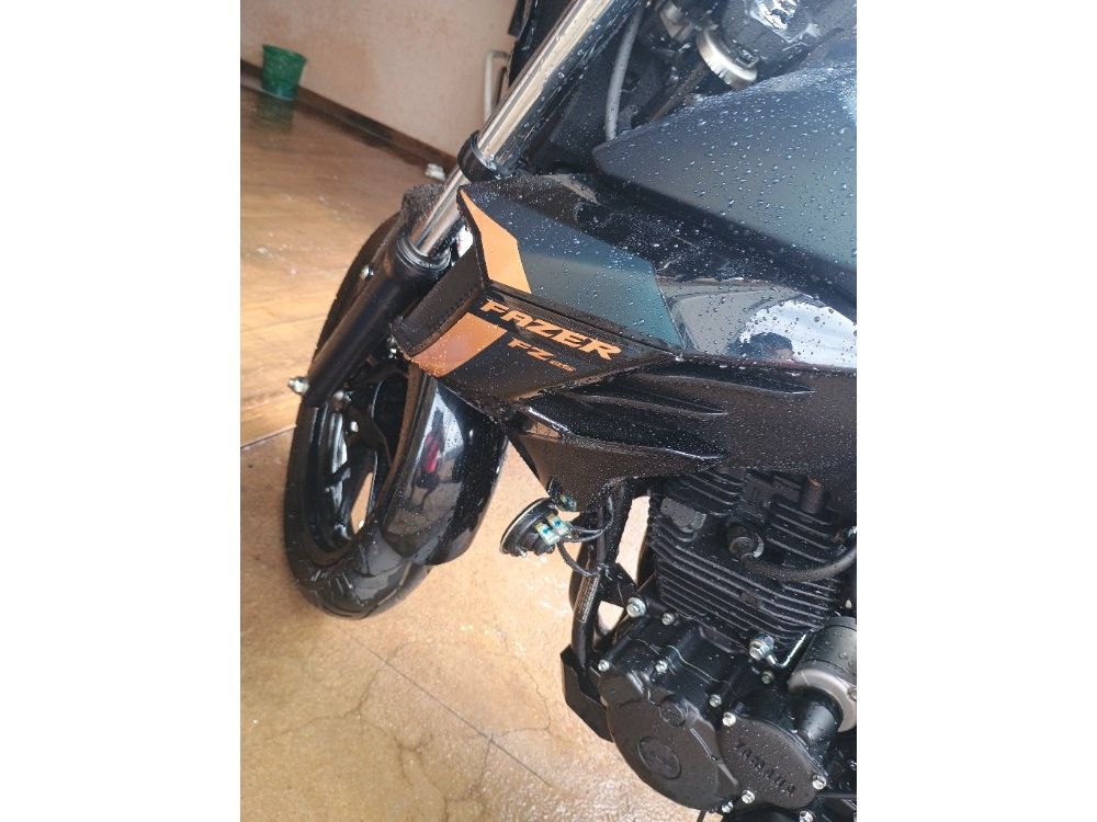 Yamaha FAZER 250