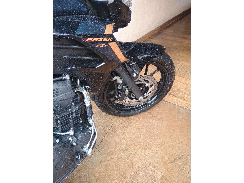 Yamaha FAZER 250