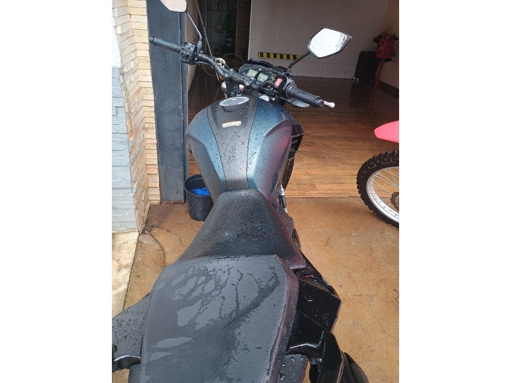Yamaha FAZER 250