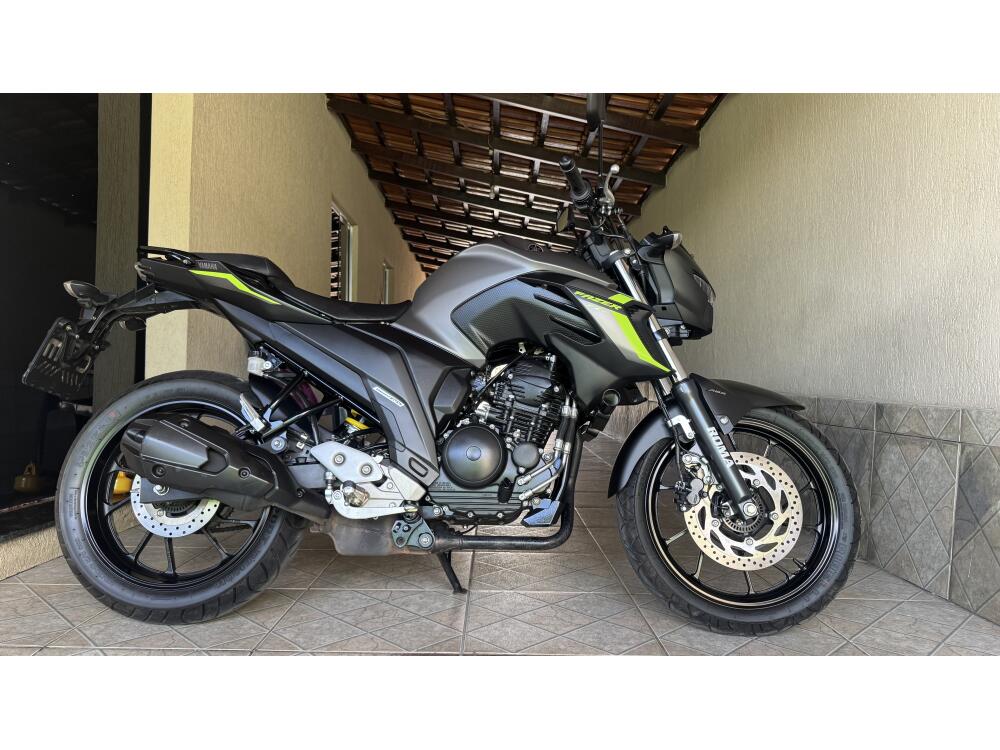 Yamaha FAZER 250