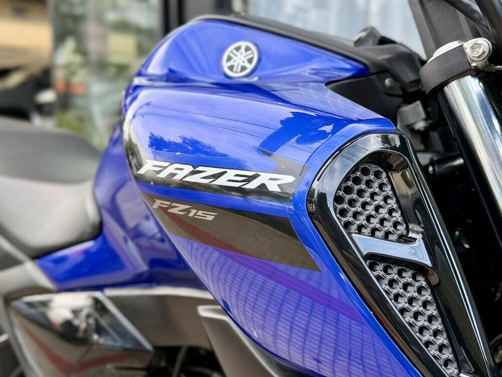 Yamaha FAZER FZ15