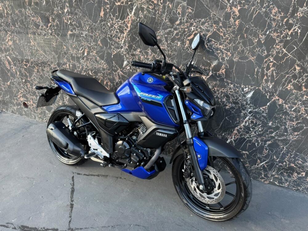 Yamaha FAZER FZ15