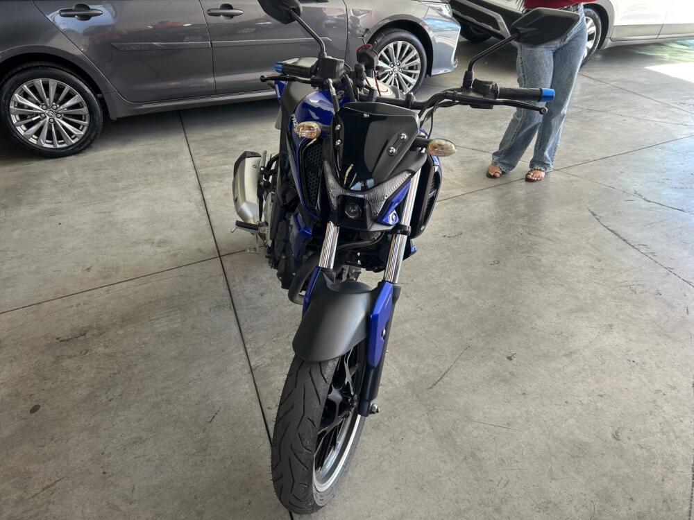 Yamaha FAZER FZ15