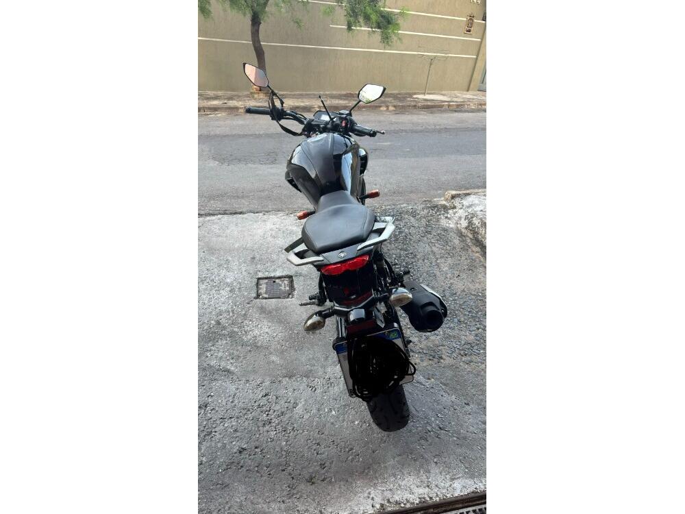 Yamaha FAZER FZ25
