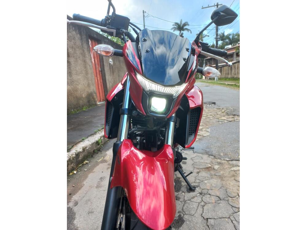 Yamaha FAZER FZ25