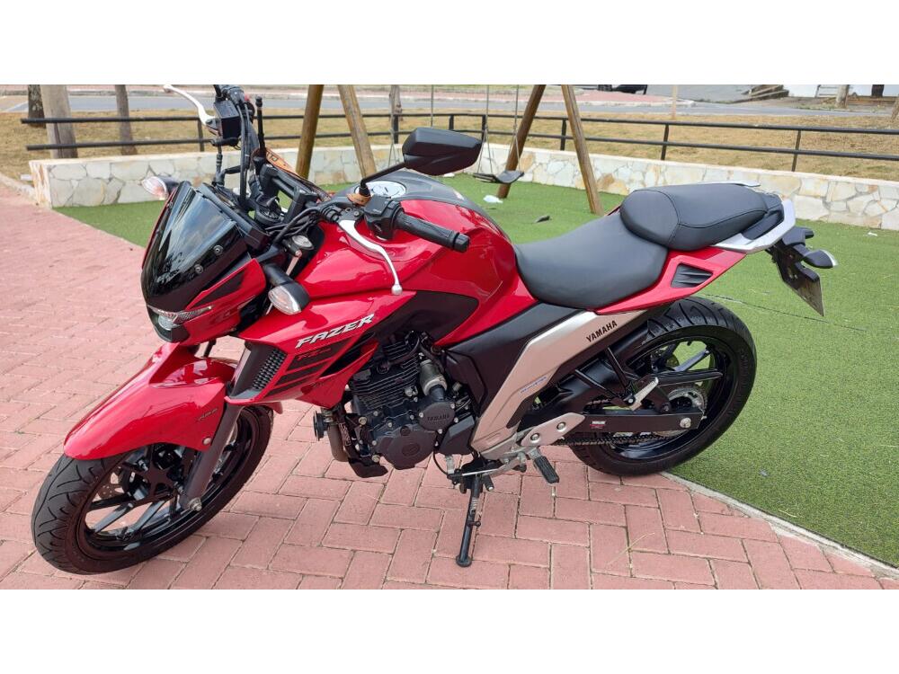 Yamaha FAZER FZ25
