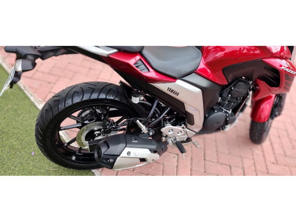 Yamaha FAZER FZ25