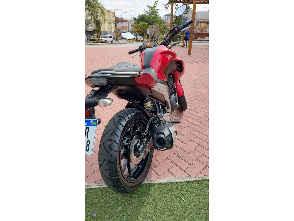 Yamaha FAZER FZ25