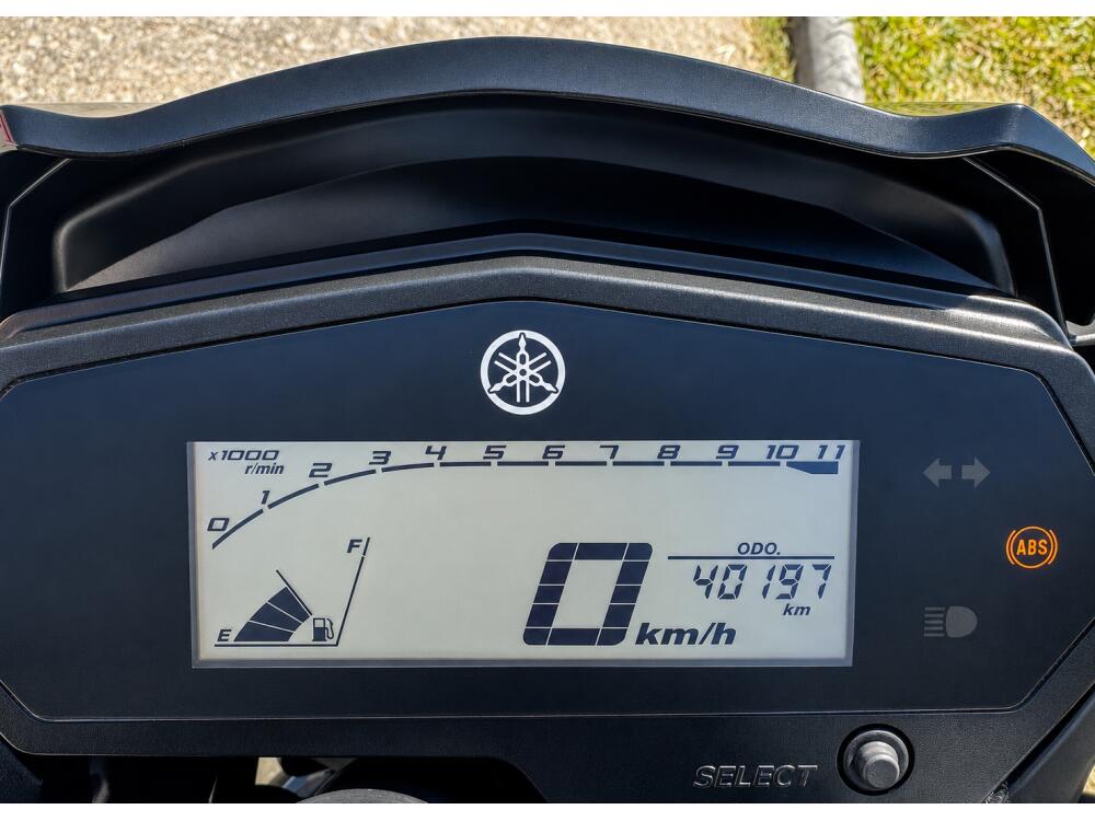 Yamaha FAZER FZ25