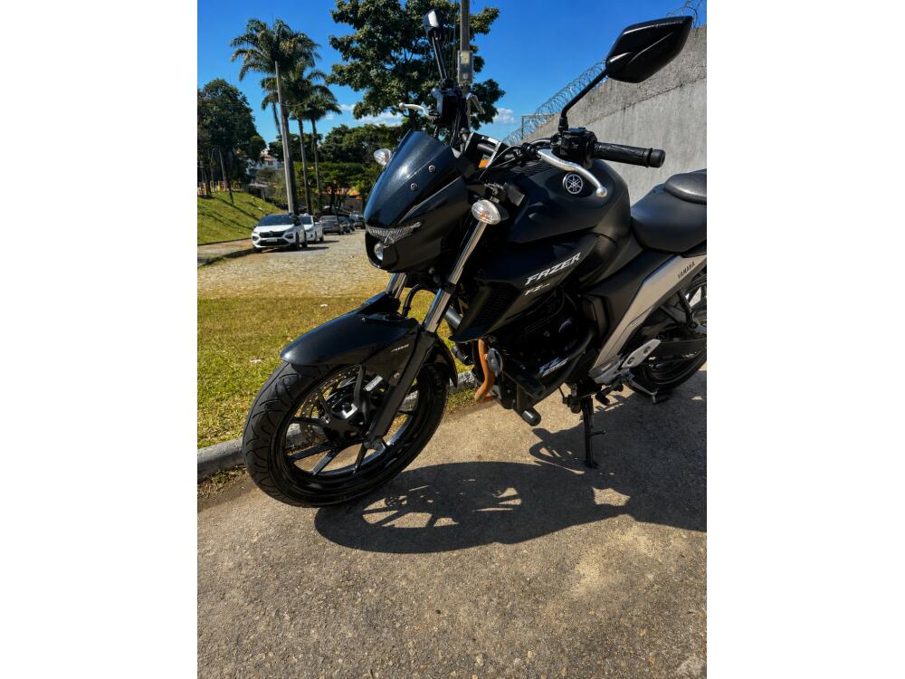 Yamaha FAZER FZ25