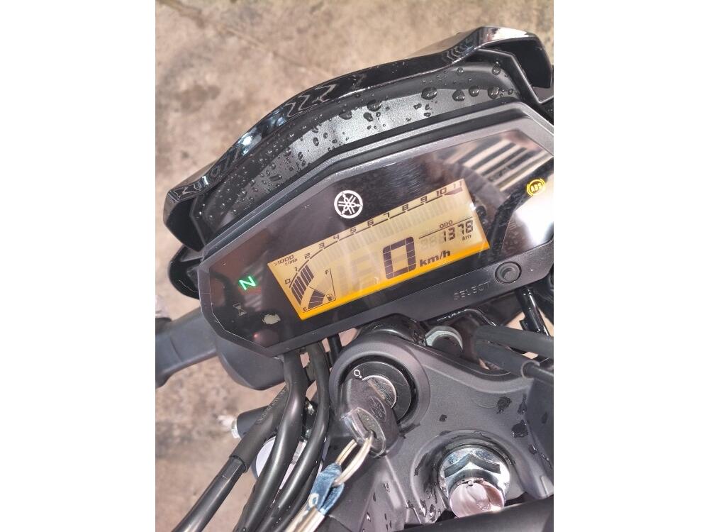 Yamaha FAZER FZ25