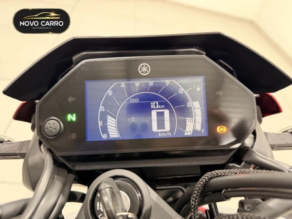 Yamaha FAZER FZ25