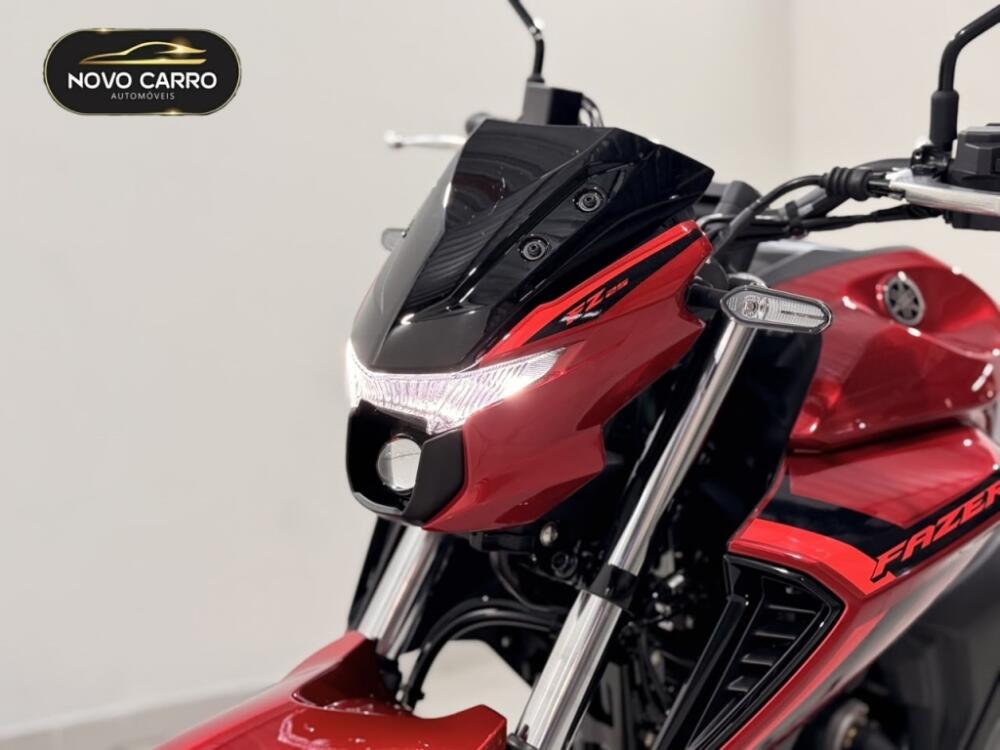 Yamaha FAZER FZ25